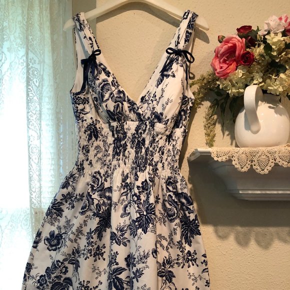OC by OC Summer Dress - Picture 1 of 4